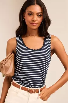 Жилет с отделкой в виде гребешка Lipsy, синий