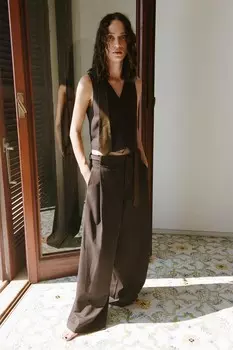 Жилет с плечами ZARA, коричневый