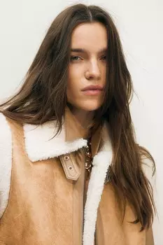Жилет с плюшевой подкладкой H&M, бежевый