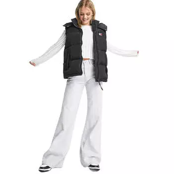 Жилет Tommy Jeans Alaska Hooded Puffer Ddown Filling, черный
