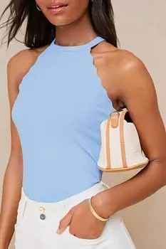 Жилет в рубчик с вырезом халтер и фестончатыми краями Lipsy, синий