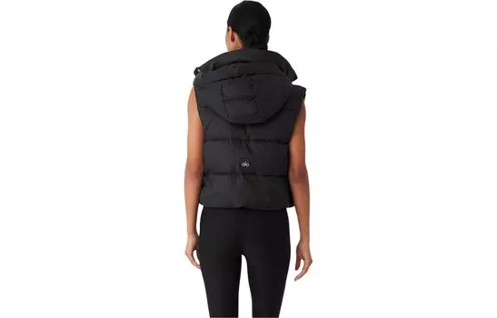 Жилет женский Alo Yoga, цвет Apricot / Almond