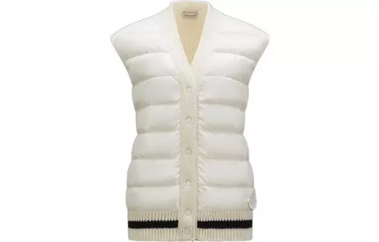 Жилет женский белый Moncler