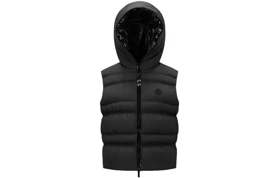Жилет женский черный Moncler