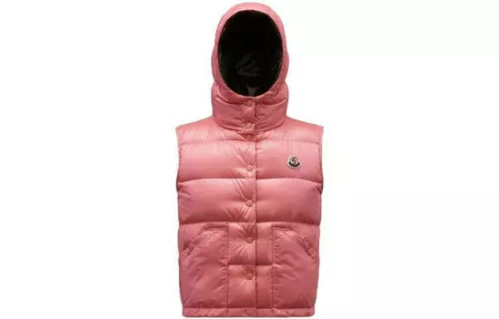 Жилет женский кораллово-розовый Moncler, цвет Coral Pink