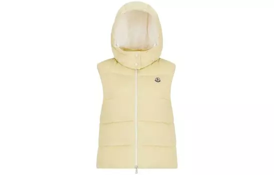 Жилет женский желтый Moncler
