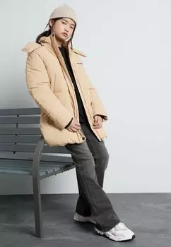 Зимнее пальто A-Line Puffer Unisex Converse, цвет epic dune