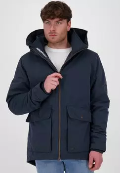 Зимнее пальто alife & kickin