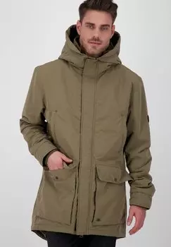 Зимнее пальто alife & kickin