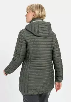 Зимнее пальто AUS RECYCELTEM camel active, хаки