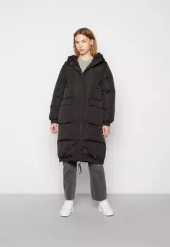 Зимнее пальто b.young, черный