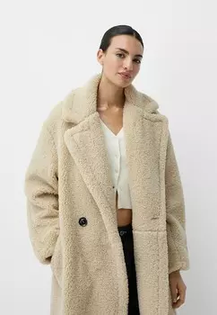 Зимнее пальто Bershka, белый