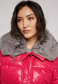 Зимнее пальто MIT HOHEM KRAGEN UND STEPPMUSTER Soccx, красный