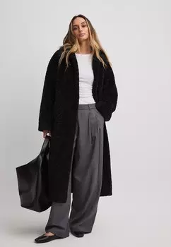 Зимнее пальто NA-KD, цвет black