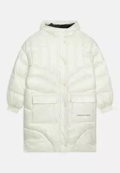 Зимнее пальто OVERSIZED DUVET PADDED COAT Calvin Klein Jeans, цвет canary green