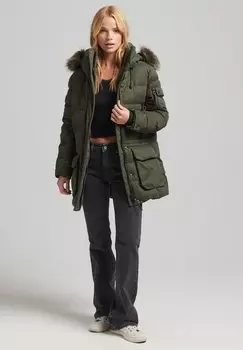 Зимнее пальто Superdry