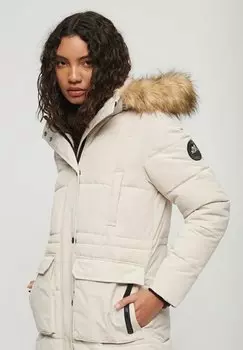 Зимнее пальто Superdry ПУФФЕР EVEREST LONGLINE, цвет chateau gray