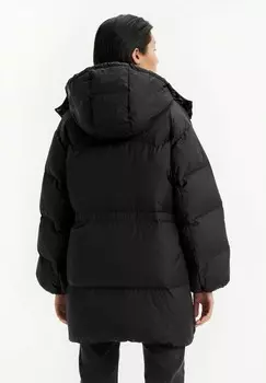 Зимнее пальто WESTERN BUBBLE MIDDY Levi's®, цвет Mottled Black