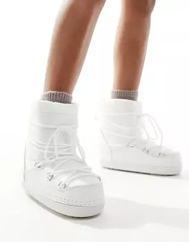 Зимние ботинки белого цвета SEQWL