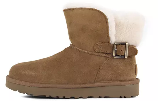 Зимние ботинки женские каштановые Ugg