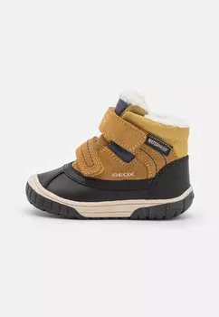 Зимние ботинки/зимние ботинки OMAR BOY WPF Geox, цвет yellow/blue