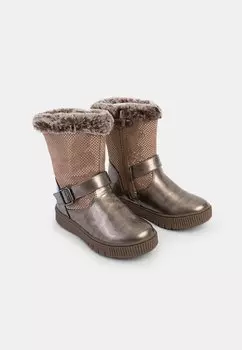 Зимние сапоги Bata, бежевый