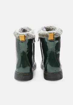 Зимние сапоги Bata, зеленый
