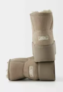 Зимние сапоги Bershka, песочный