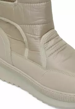 Зимние сапоги Butigo, бежевый