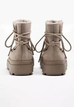 Зимние сапоги OYSHO, серый