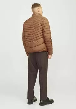 Зимняя куртка JJESTATE PACKABLE PUFFER COLLAR NOOS Jack & Jones, коричневый