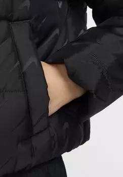 Зимняя куртка W NSW TF SNFL NK CLSC PFR AOP Nike Sportswear, черный