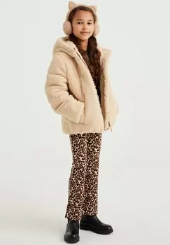 Зимняя куртка WE Fashion, белая