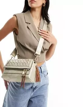 Золотая сумка через плечо с клапаном River Island