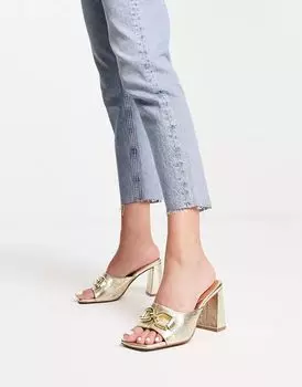 Золотистые туфли-мюли на среднем каблуке с украшением ASOS Hush Bridle
