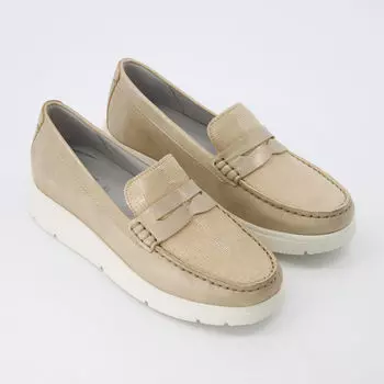Золотые кожаные лоферы Arlara Geox
