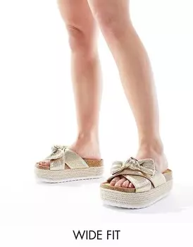 Золотые сандалии ASOS DESIGN Wide Fit – благодарные – с бантом и плоской подошвой на платформе, широкий крой