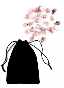 Скандинавские руны из розового агата