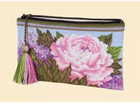 Набор для вышивания «Косметичка. Летний букет»