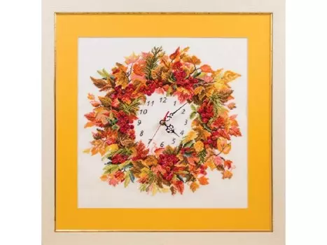 Набор вышивки бисером часов «Кленовый вальс»