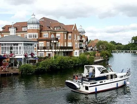 Папертоль «Катер на реке»