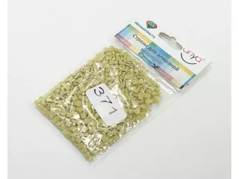 Стразы для мозаики 371