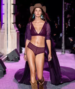 Кружевной бюстгальтер-треугольник n°8 без косточек со съемными вставками - CHERIE CHERIE - Сливовый - 80B