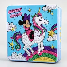 Алмазная мозаика на шкатулке с частичным заполнением