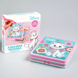 Алмазная мозаика на шкатулке с частичным заполнением