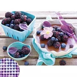 Алмазная мозаика круглыми стразами с частичным заполнением