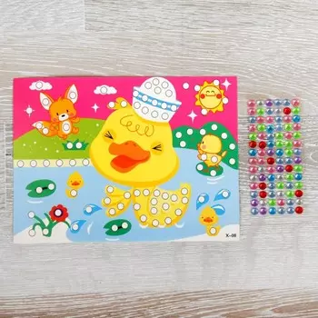 Аппликация круглыми стразами