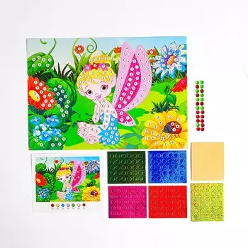 Аппликация круглыми стразами и eva