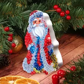 Аппликация пайетками