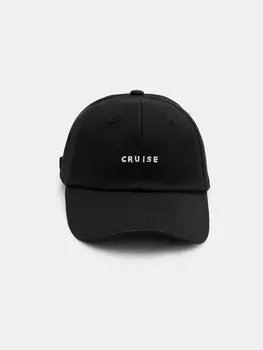 Бейсболка женская в черном цвете